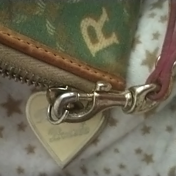 Dooney and Bourke green and tan wristlet - Picture 9 of 9